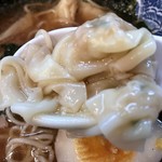 肉厚わんたん麺と手作り焼売 ら麺亭 - 