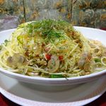 アーモンド - ボンゴレビアンコ（大盛）1,000円（コーヒー付き）