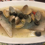 湘南の魚とワインの店 ヒラツカ - 鮮魚のアクアパッツァ