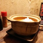 関内もつ肉店 - 土鍋