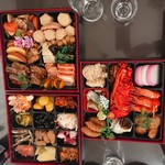『おせち2種目・・・と比較少々・・・』by フェリー : 玉清 - 大府/弁当 [食べログ]