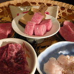Satsuma Ushinokura - 牛の蔵盛り