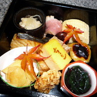 手料理 右近 - 松花堂左上☆八寸盛り