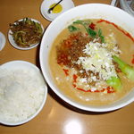 中国彩膳 にじょう - 坦々麺