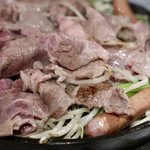 北海道ジンギスカン ちょちょ園 - 世界最大級のラムロール肉