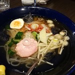 仙台苑 - 盛岡冷麺850円