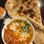 EARTH CAFE - バターチキンカレーラーメンセット　1,090円