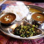 インド・ネパール・チベット料理＆バー　サティー - 