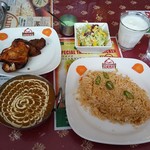 パキスタン・アラビアン・インド料理 デラ - DERA MEAL プレーンビリヤニ・ビーフカレー