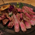 窯焼和牛ステーキの鉄板居酒屋 市場小路 - 