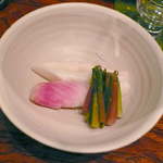 家のごはん - 三浦の畑からシリーズ第2弾～日野菜かぶのぬか漬け。酸味が爽やか