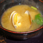 鮨でですけ - 大あさり味噌椀
