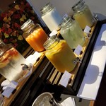 Breston Court Yukawatan