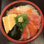 さかなや道場 魚鮮水産 - 海鮮丼 ¥950