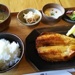 釜炊近江米 銀俵 - しまほっけ定食
