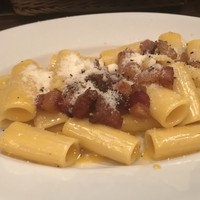 ビストロあじと - リガトーニのカルボナーラ〜ローマ風〜