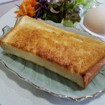 カフェ クラシカル - モーニングのトースト