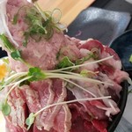 みなと市場 小松鮪専門店 - ◆「ほっぺ天身丼」