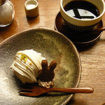 うさぎとぼく - ごまと豆乳のモンブラン