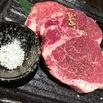 新ホルモン焼肉 びっくりや - 