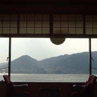 春帆楼 下関本店 - 部屋からの眺め（関門海峡）