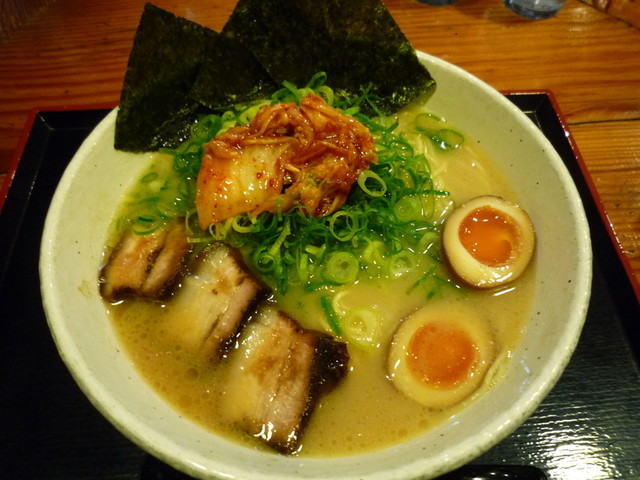 ラーメンたろう 大開通店 たろちゃんらぁめん（兵庫区）』by 神戸の