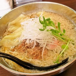 ブリキの木こり - ワンタンにんにく醤油