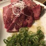 白肉屋 - 