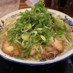 中華蕎麦 春馬 - 朝ラーセット（普）680円ご飯半分＋九条ネギTP100円