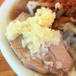 にかいや - にんにく多め＆ぶた