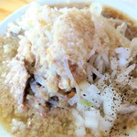 にかいや - ＜参考＞ラーメン＋ヤクミヤサイにんにくアブラカラメ