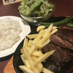 肉バル エルトラゴン - 