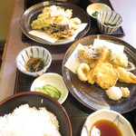 つぼ八 - 二人の平日限定ランチ　天麩羅定食　８６４円（税込）【２０１８年１２月】