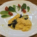 必勝軒 - きくらげと玉子の炒め物