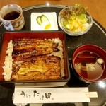 Unagi Takeda - ランチ　うな重桜2780円、肝吸い100円