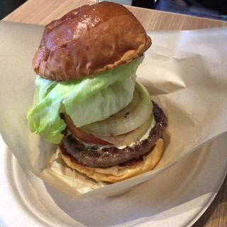 ビトウィーン ザ ブレッド エベツ_0