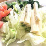 レークヒル・ファーム - チーズはサラダに