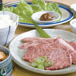 Yakiniku Kankokuryouri Midouen - 飛騨牛カルビランチ　1,344円【税込】