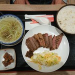 仙臺たんや利久 - 牛タン定食 8切 （2000円）外税