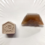 源 吉兆庵 - 干支亥(上下逆に置きました)&干支菓子亥