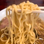 麺道楽紋次郎 - 中華そば煮干し醤油の麺