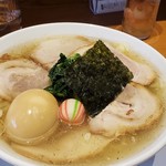 らぁめん 生姜は文化。 - チャーシュー&味玉ラーメン(塩)