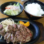 ステーキハウス　桂