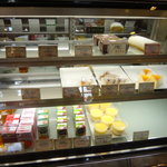 ケーキアンドブレッド プー - 