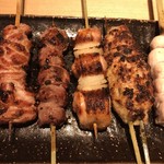 焼き鳥とワイン くろえもん 若葉 - 