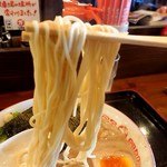 かっちゃん - 広島ラーメン玉子入り 麺アップ（201810）