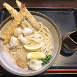 讃岐うどん 伴 - こんぴらごぼうぶっかけ大盛