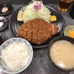 カタロースかつ定食