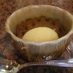 ステーキレストラン 伊奈 - パイナップルシャーベット