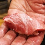 鮨処 多田 - 握り　大間の本鮪大トロ